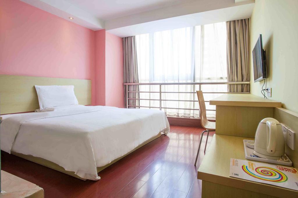 7Days Inn Bazhong Nanchi South Road Phoenix City Szoba fotó